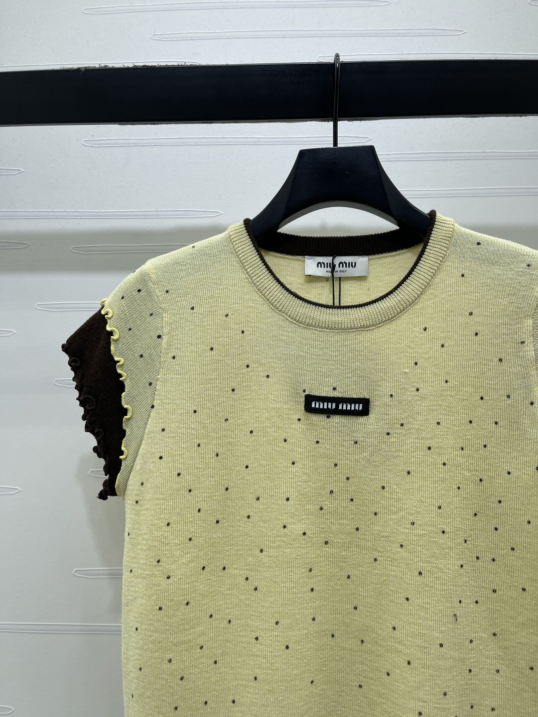 Women's short sleeves